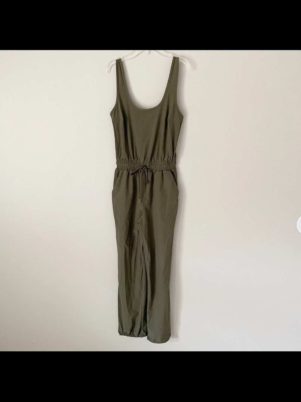 Abercrombie & Fitch Size LT Tall Traveler Jumpsuit Sleeveless Khaki Green